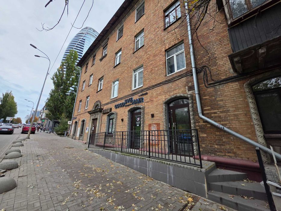 оренда фасадного приміщення на печерську, 72м.кв. Від власника