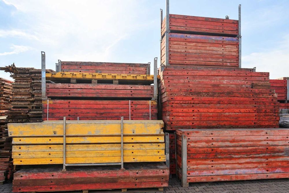 UŻYWANE PERI DOMINO komplet szalunków ściennych + osprzęt 336,69m2
