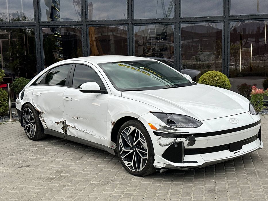 Hyundai ioniq 6 sel 77.4 kw