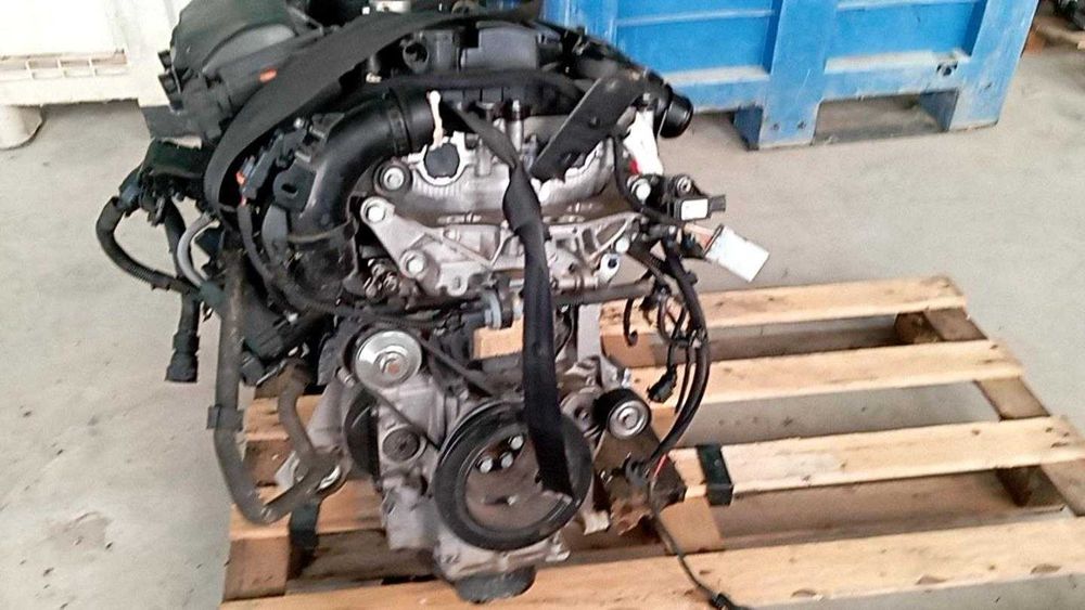Motor Peugeot 2008   1.2i 110CV ref: HN05