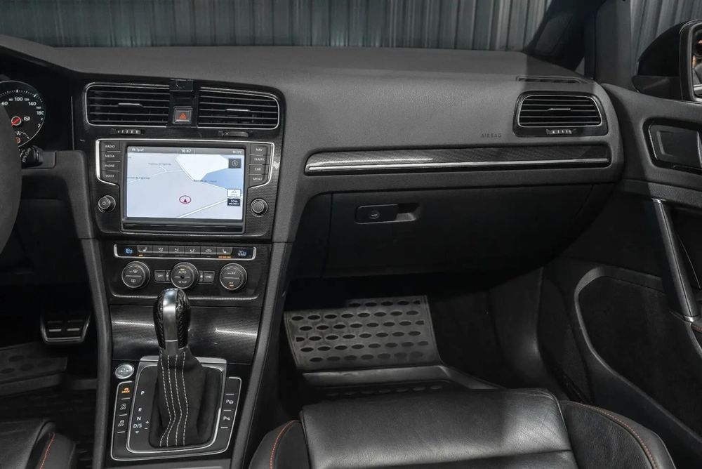 VW Golf 2.0 TSi GTi DSG Performance