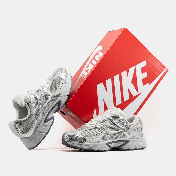 Кросівки Nike V5 RNR
