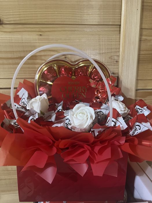 Подарункові бокси