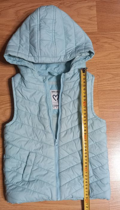 Безрукавка дівчача 3-4роки