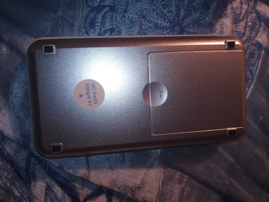 Waga jubilerska nowa