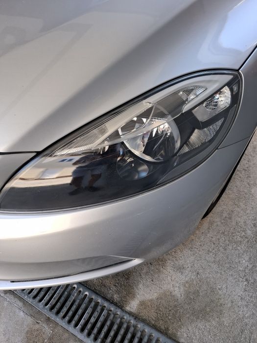 Óticas Volvo V40 (Restauro)