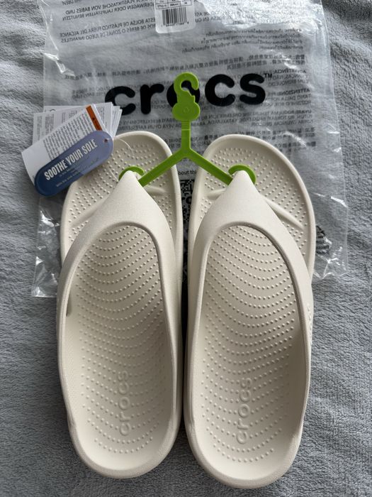 Крокси  жіночі Women’s Mellow Recovery Flip , оригінал!