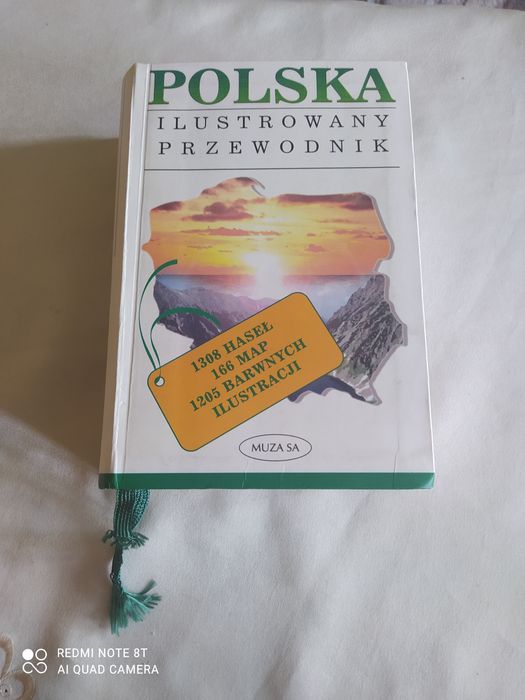 Polska. Ilustrowany przewodnik. M. i P. Pilichowie.