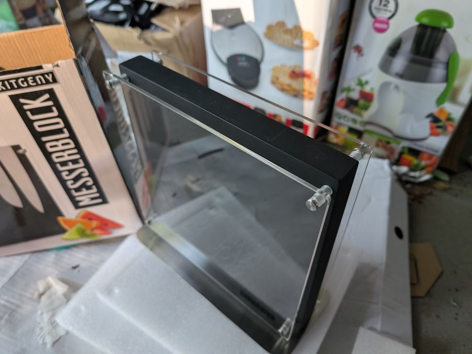 Stojak na noże Kitgeny