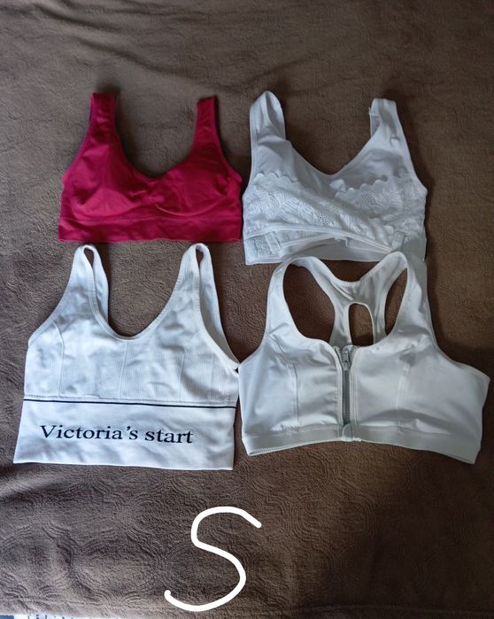 Продам бу одяг в дуже хорошому стані,розмір вказано на фото.