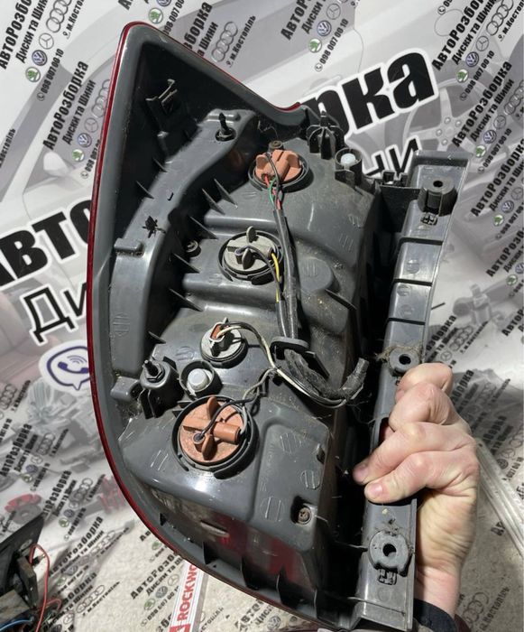 Стоп  фонарь  ліхтар Kia Ceed 2006-2012