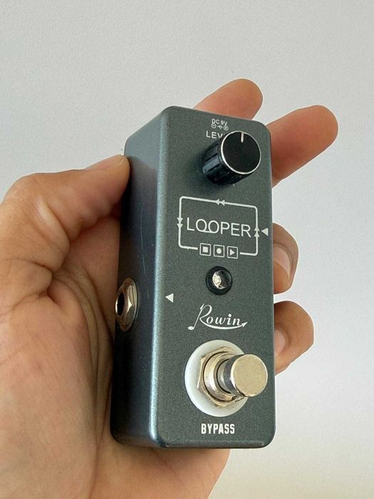 Pedal para guitarra e Baixo Eletrico