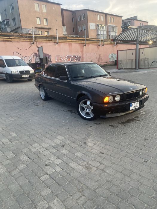 Продам легенду BMW e34