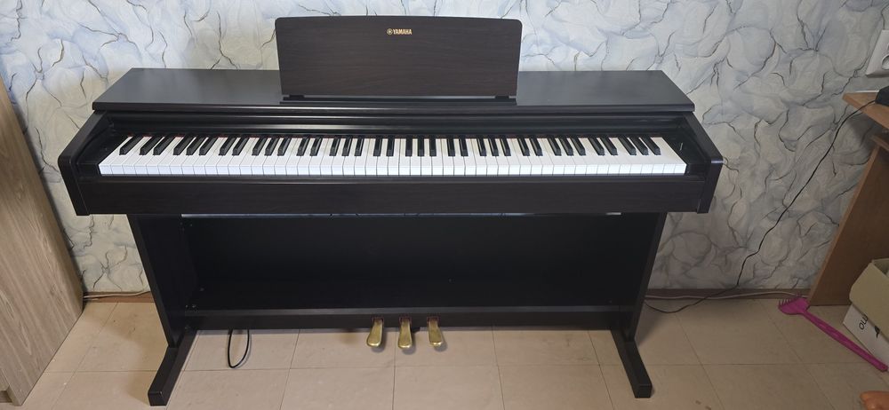 Фортепиано Цифровое на 3 педали Yamaha Auris YDP 105