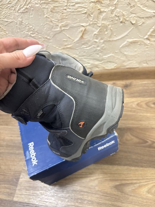 Зимові ботінки чоботи adidas viking 36 розмір