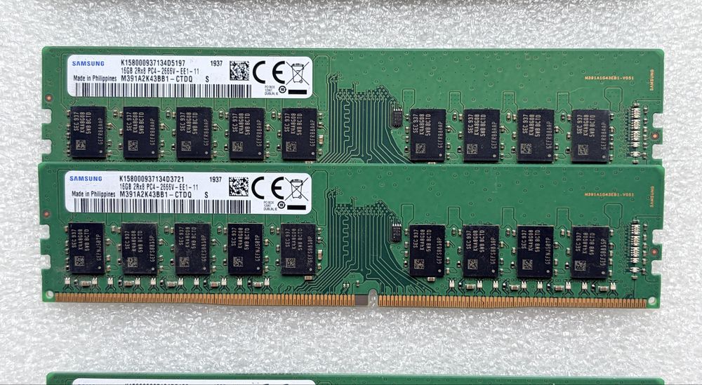 Samsung 32GB (2x16GB) - ECC- UDIMM DDR4 2666MHz, M391A2K43BB1 - CTDQ