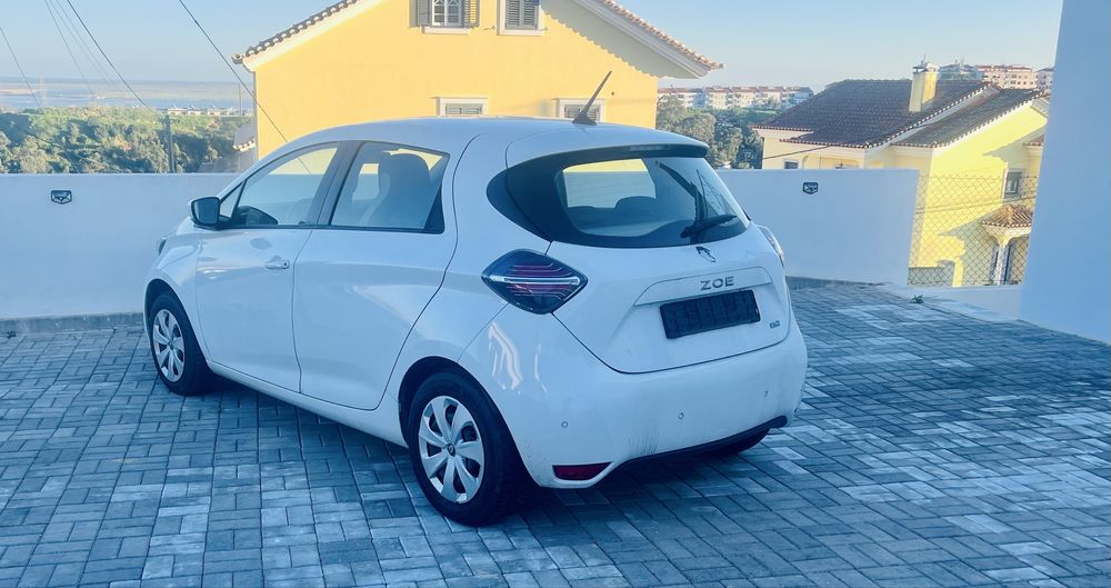 Renault zoe Ev50 (bateria propria) iva dedutível