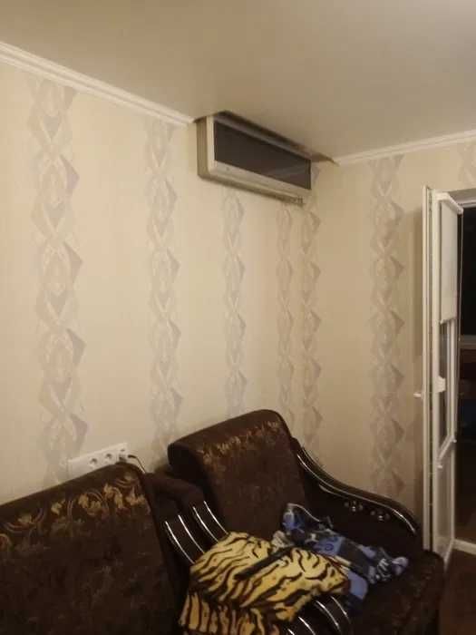 Здам 1 кімнатну квартиру на Троєщині.