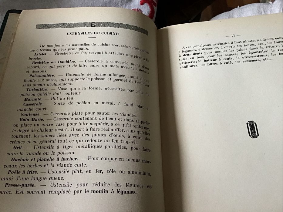 Livro de culinária “ Ma bonne cuisine”.  Vintage. 524 págs.DESCIDA DE PREÇO. NEGOCIÁVEL.