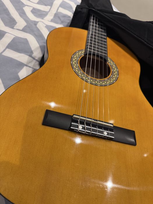 Vendo Violão Gemma! Novo