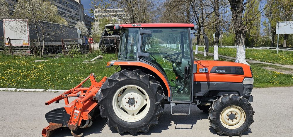 Kubota KL33 Трактор Мінітрактор