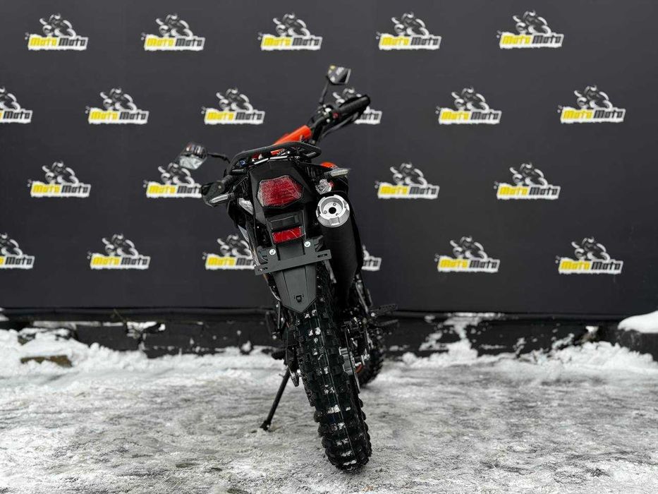 Мотоцикл SPARK SP250D-7