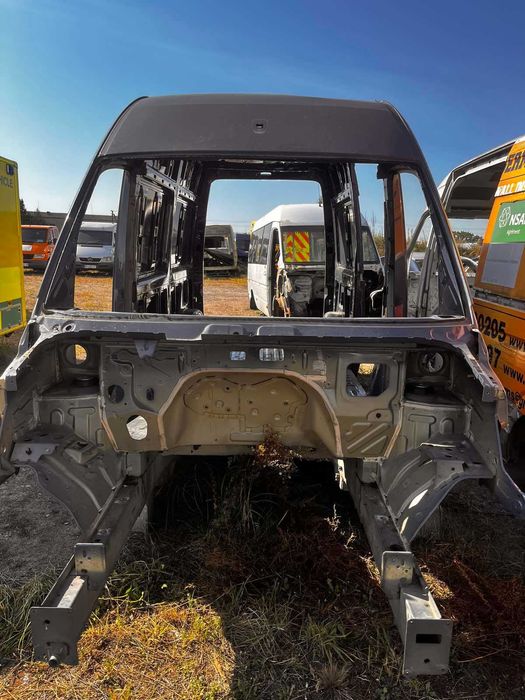 Четвертина, четверть MB Sprinter W910/ E-sprinter (передній привід)