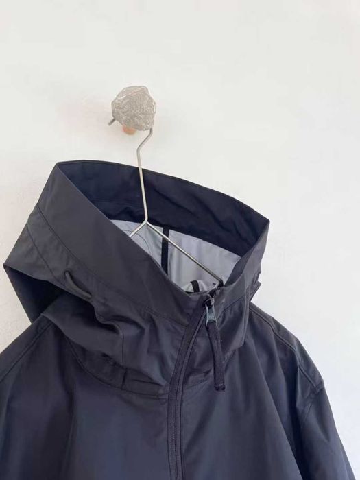 Kurtka z kapturem marki Stone Island/XL