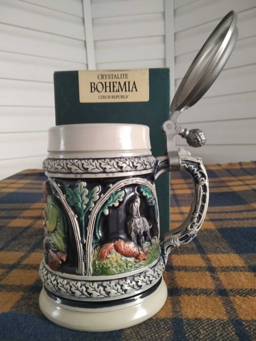Новая! Кружка из металло-керамики с откидной крышкой. Подарочная-Чехия