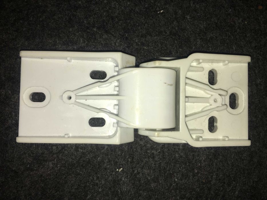 петля завес морозильного шкафа Liberton Alpari Saturn и других моделей