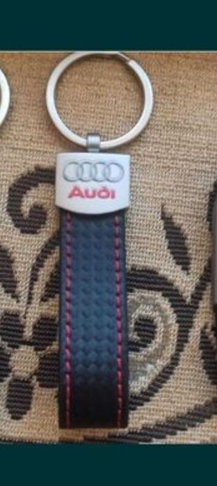 Audi brelok  ,  etui