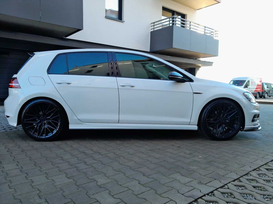 Golf VII 2.0 TDI R-line Bixenon LED Sam Parkuje Czujniki Tempomat