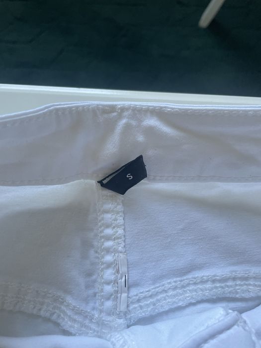 Spodnie białe jeansy skinny calzedonia r:S