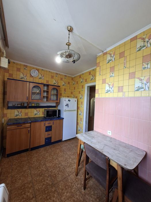 Продам 3х квартиру,2 поверх/2, вул.Січнева