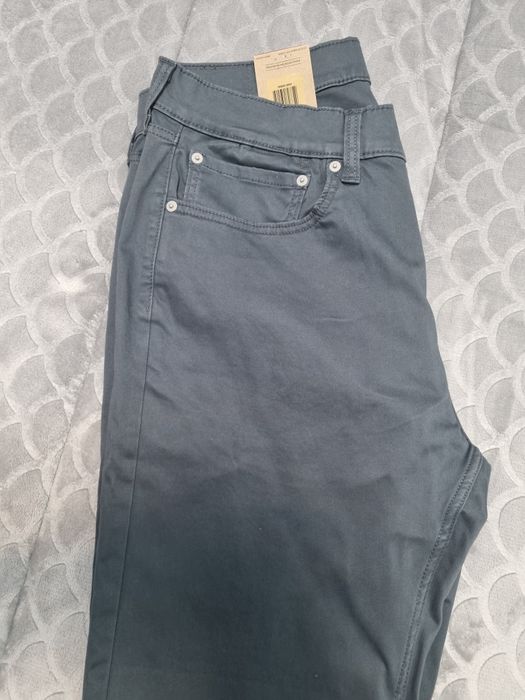 Calcas Levis 505