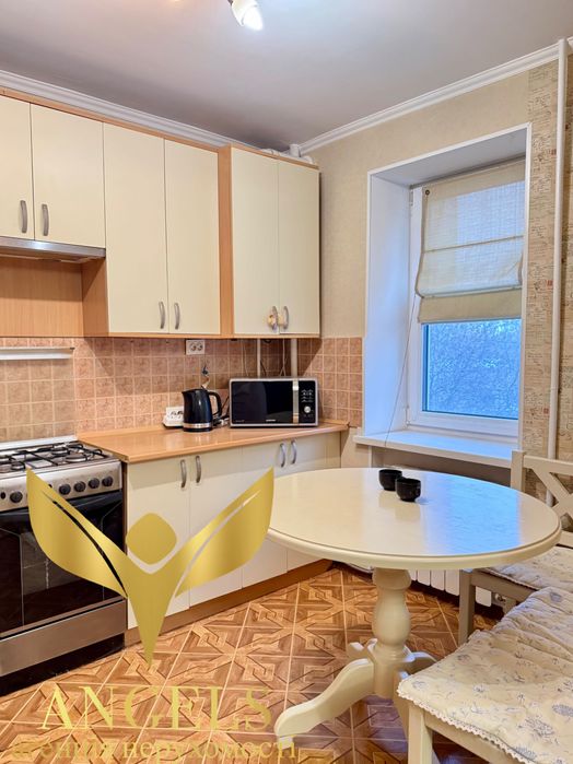 Продаж: 3-к квартира вул.Вокзальна 3/9 поверх АГО меблі залишаються