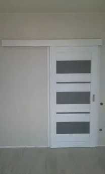 Установка міжкімнатних дверей Установка вхідних дверей Ремонт дверей