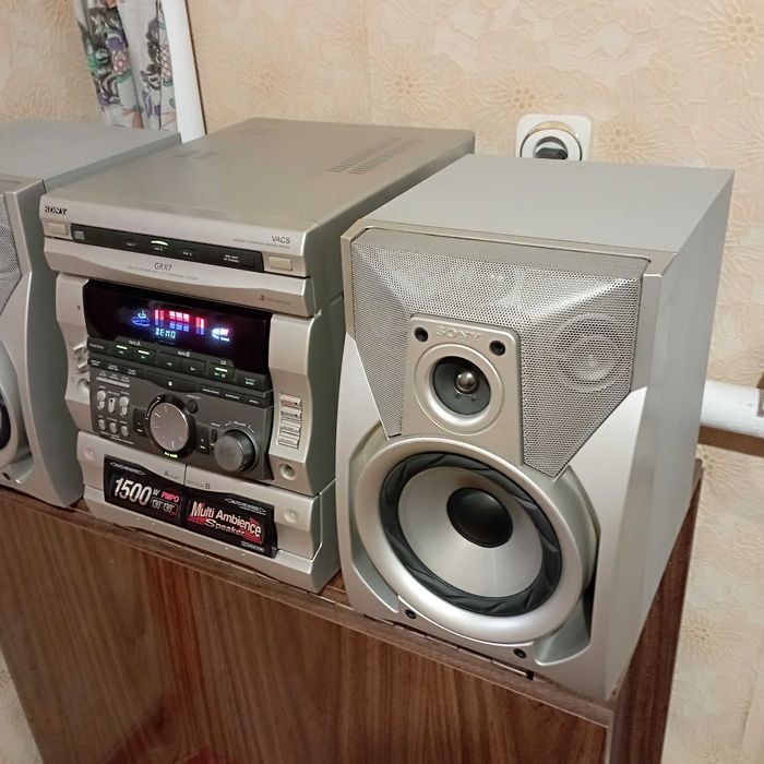 Музыкальный центр SONY MHC GRX7 (RX99)