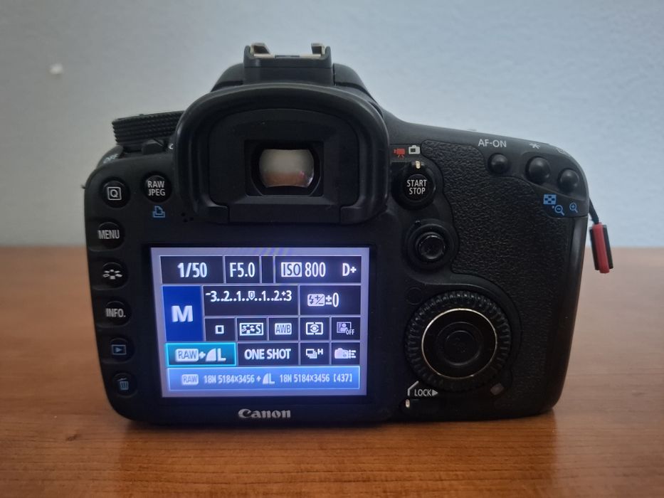 Canon 7d  + 12 24mm