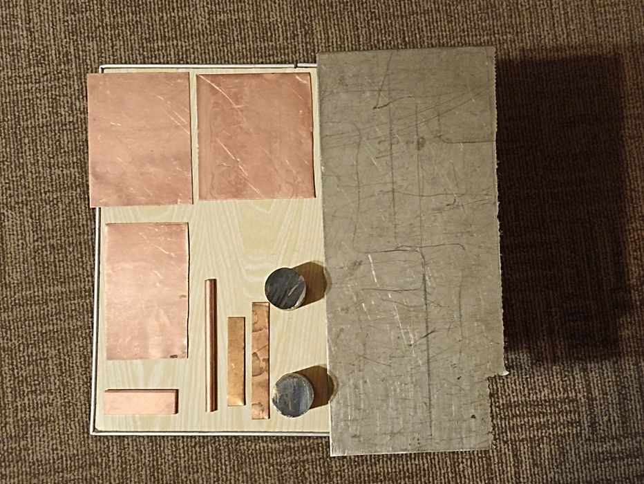 Заготовки с титану та міді