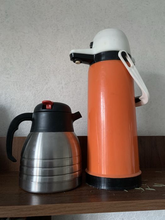 Термоз и чайник                                                      .