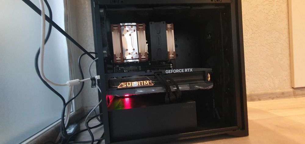 Робоча станція на базі Asus Z10PA-D8, з ЦП, ОЗУ, БП, і новим корпусом