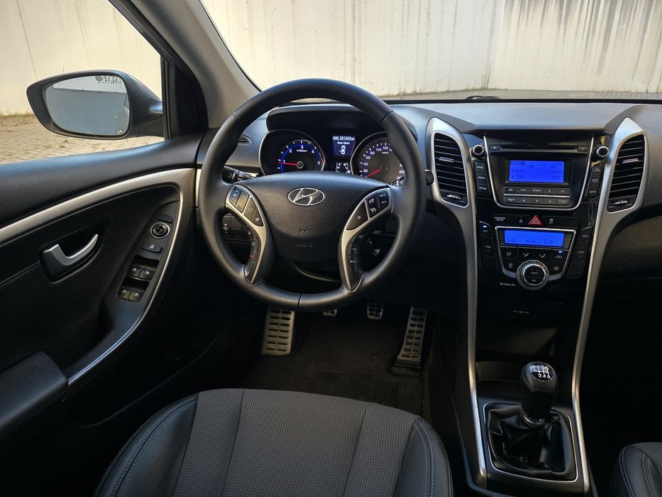 HYUNDAI I30 SW STYLE 1.6CRDI 128CV - Imaculada