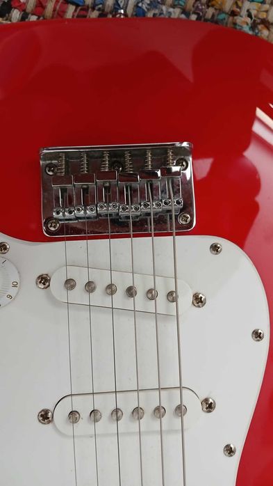 Guitarra - Fender Mini Squier Stratocaster