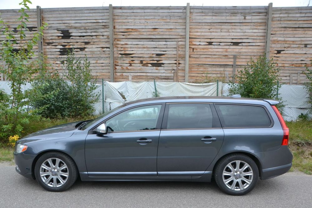 Volvo V70
