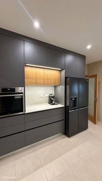 T4 Viseu - junto ao Liceu Alves Martins