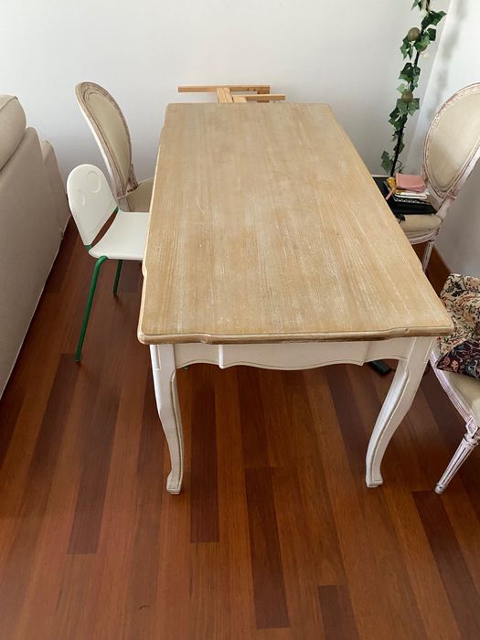 Mesa Viena Vintage Gato Preto - 75x31x162