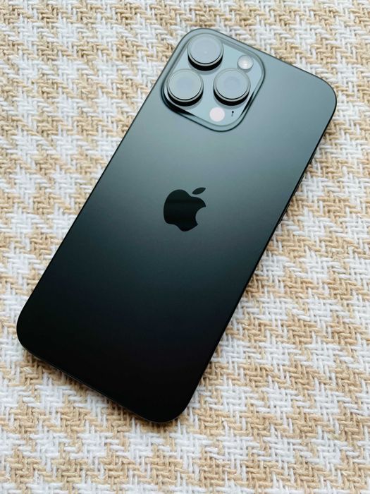 IPHONE 16 PRO MAX 256Gb 1 цикл ! Black Titanium unlock r sim ( 42483)