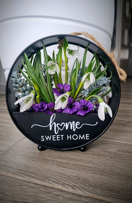 Piękna ozdoba na stół, drzwi, ścianę lub okno