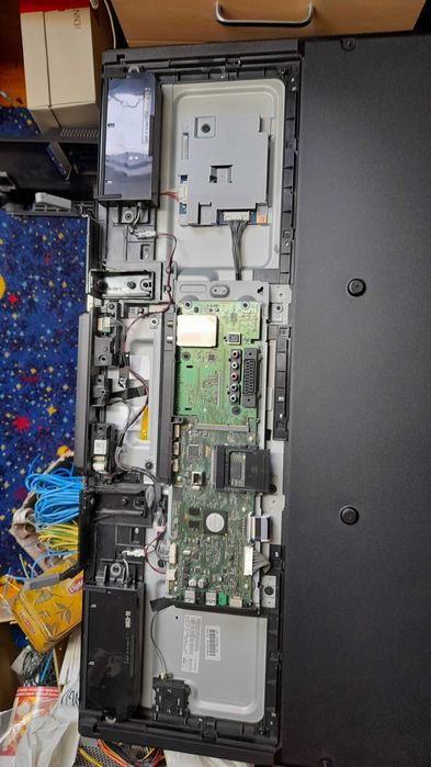 SONY BRAVIA KDL-42W705B  zasilacz tuner głośniki taśma